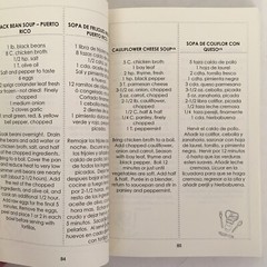 Carmen’s Worldwide Kitchen – English/Spanish Cookbook by Carmen Kolenda 342 p VG