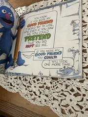 Vintage 1976 CTW Sesame Street Hide & Seek Grover Book Children