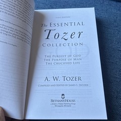 Essential Tozer Collection : The Pursuit of God +2 by A.W Tozer 2017, Paperback