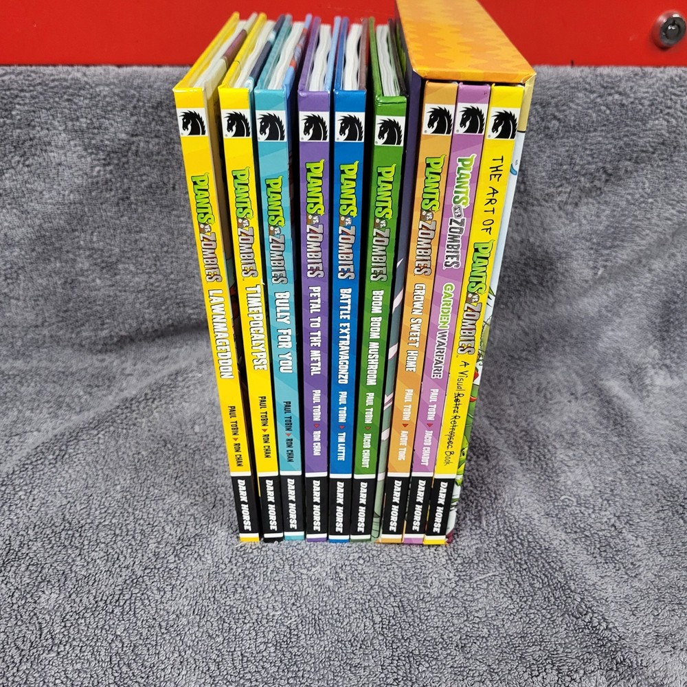 Lot Of 9 PLANTS vs ZOMBIES Graphic Novels Books Dark Horse Comics Hardcover