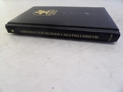 A Holiday For Murder – Agatha Christie Mystery Collection – Bantam Books