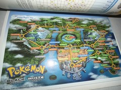 Official POKEMON Black and White Strategy Guide Volume With All Posters Lot Of 3
