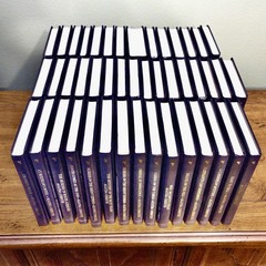 Vintage Agatha Christie Bantam Leatherette Mysteries Most Like New VG+ 73 Titles