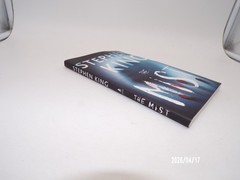 Mist by Stephen King (2018, Paperback) VERY GOOD