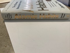 Atomic Habits by James Clear Build Good Habits Preowned