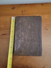The Living Bible Paraphrased 1977 Compact Tyndale Bonded Leather FREE SHIPPING!