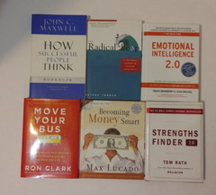 RANDOM Mix Lot of 7 Business Management Finance Leadership Marketing Book Bundle