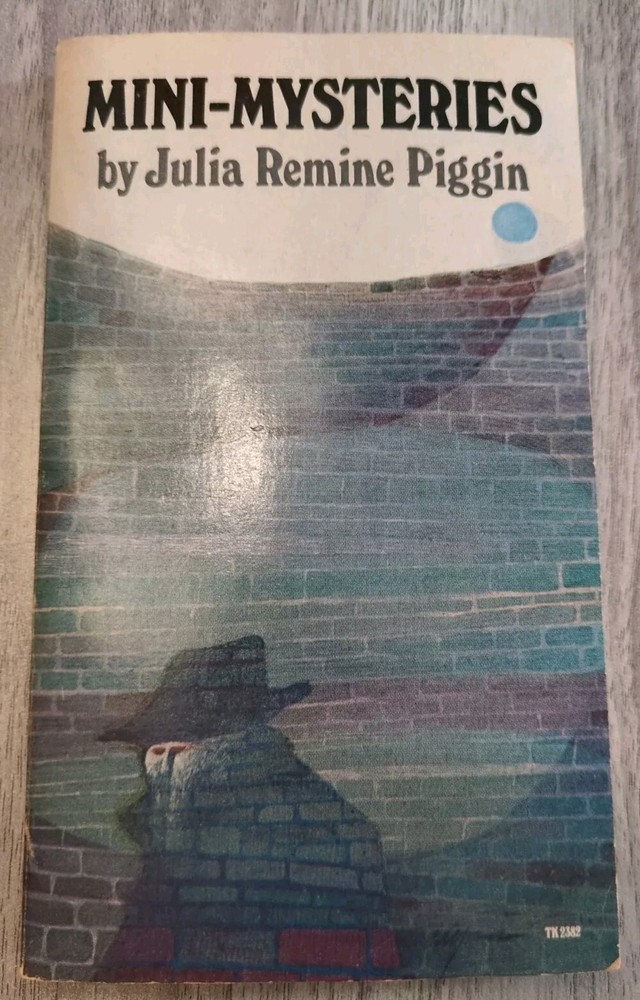 Mini Mysteries by Julia Remine Piggin 1973 Vintage Scholastic PB Book