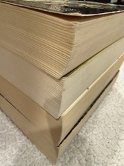 Maeve Binchy 4 Book Lot -Quentins, Circle Of Friends,Lilac Bus,Firefly Summer PB