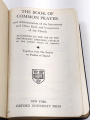 Holy Bible Apocrypha Common Prayer 1944 Oxford Morocco Leather (No Ribbons)