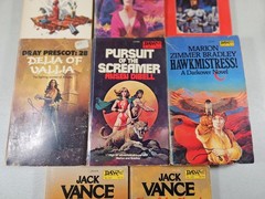 Lot of 20 – Vintage DAW Books – Science Fiction Paperbacks