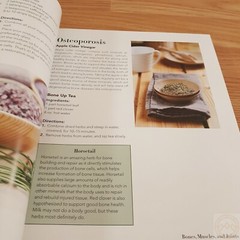 Illustrated Encyclopedia of Natural Remedies / Recipes Book Superfoods Cleanses