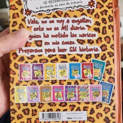 DIARIO DE NIKKI # 9 UNA REINA DEL DRAMA CON MUCHOS HUMOS/ By Rachel Renee