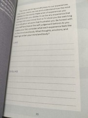A Mindfulness for Beginners Journal: Prompts and Practices for Living In Moment