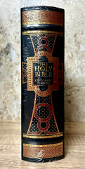 THE HOLY BIBLE King James Version * Gustave Dore * Deluxe Edition, SEALED