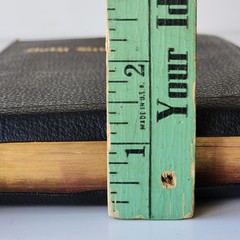 Vtg Holy Bible, International Series KJV Leather Lined Thumb Index John Winston