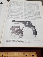 SMALL ARMS OF THE WORLD, MILITARY, REFERENCE BOOK, 768 PAGES!