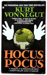 Kurt Vonnegut Lot of 4 mm pb SLAUGHTERHOUSE 5, GALAPAGOS, JAILBIRD, HOCUS POCUS