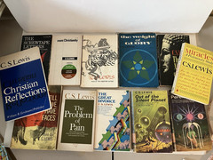 C. S. Lewis Lot – 12 Vintage Paperbacks 60s and 70s prints well read