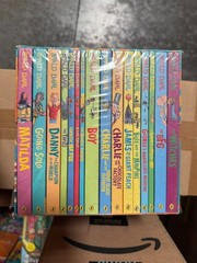 Roald Dahl Fantastic Stories 16 Book Set Illustrated by Quentin Blake