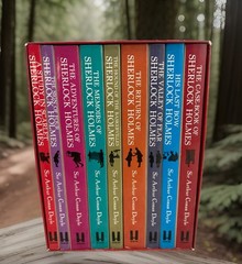 THE COMPLETE SHERLOCK HOLMES BOX SET (Sir Arthur Conan Doyle, 2021) PB