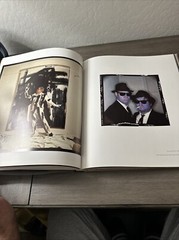 Photographs by Annie Leibovitz 1970-1990 Hardcover 1991 1st Edition Dust Jacket