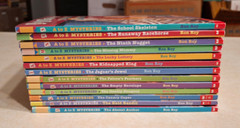 A to Z Mysteries Chapter Books Lot of 13 Ron Roy Paperbacks 1-6 10-14 18-19 YA
