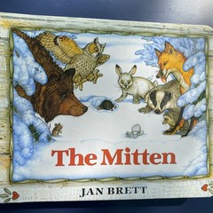 Jan Brett 6 Book Lot of Popular Children’s Stories; The Mitten, The Hat, etc
