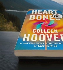 Heart Bones Colleen Hoover 1st Ed 1st Print Trade PB Romance Like New 📚💙