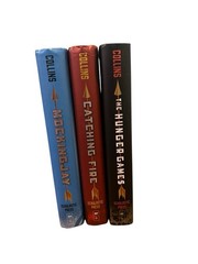 The Hunger Games Ser.: The Hunger Games Trilogy Boxed Set Set by Suzanne Collins