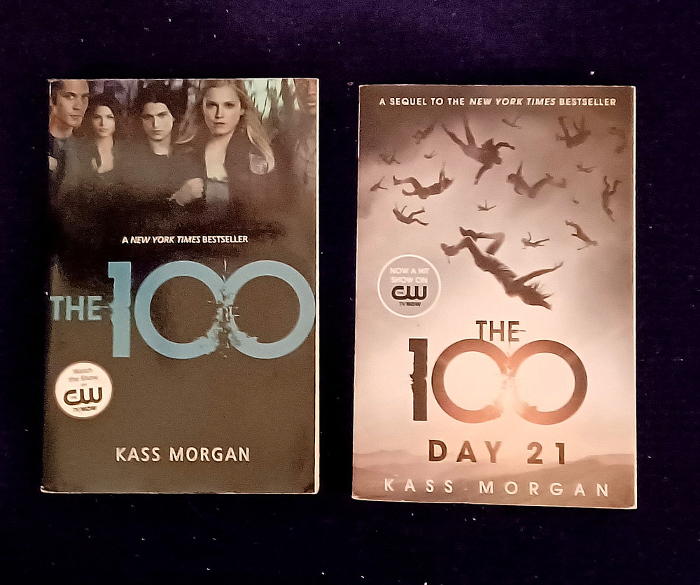 2 The 100 novels-Kass Morgan-The 100/The 100 Day 21-trade sized paperbacks