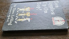 Dr. Seuss Ten Apples Up On Top! By Theo. LeSieg VINTAGE 1961 Book Club Edition