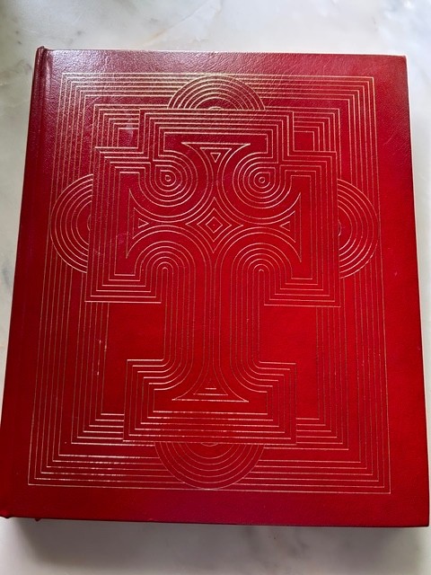 Inside the Vatican Hardcover Book – National Geographic 1991 gilt edging pages
