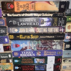 Fantasy/Science Fiction Vintage/Modern Lot 42 PB Book Mixed Authors & Titles B