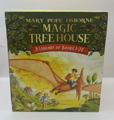 Magic Tree House Books 1-28 Boxed Set by Mary Pope Osborne (2008) English