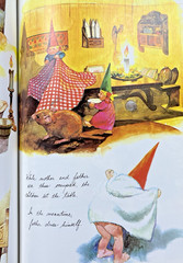 GNOMES by Huygen & Poortvliet 1977 Abrams 100s of color Illus 1st Ed HC/DJ VG+