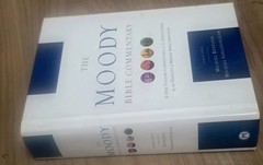Moody Bible Commentary by Trevor J. Burke (2014, Hardcover)