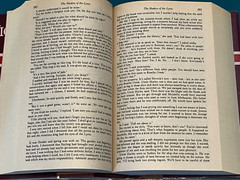 1987 VICTORIA HOLT – 4 Complete Unabridged Books in One! HC 862 pages