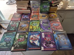 39 Clues. 16 Book Lot. Mixed Series 1 Card Pack Replacement Set. Most Cards Gone