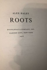 RARE 1976 SIGNED Alex Haley Roots 1st Edition Early Print R44 587 Pages 9.5”
