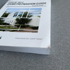 LEED AP BD+C Exam Preparation Guide by Fulya Kocak Gin Softcover Construction