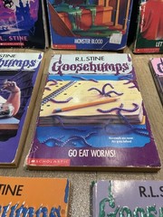 VTG 90s RL Stine Goosebumps Paperback Books Scholastic Apple Fiction Lot of 8