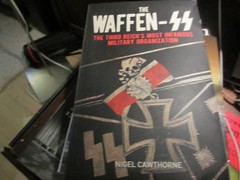 The Waffen-SS: The Third Reich’s Mo- 1398808059, Nigel Cawthorne, paperback,