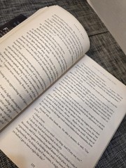 A Court of Mist and Fury (A Court of Thorns and Roses, 2) by Maas
