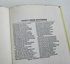 Nancy Drew Clue In The Crumbling Wall Hardcover Book 1974 Print White Multi EPs