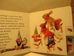 children’s board book GNOME PLAYTIME by RIEN POORTVLIET 1997 Kabouter Netherland