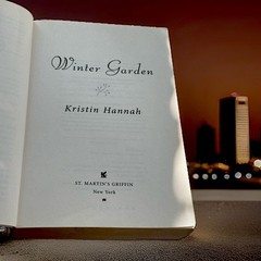 Winter Garden – A Novel – Paperback – by Kristin Hannah – GOOD – St. Martin’s
