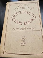Settlement Cookbook 1903 Facsimile Hardback w/dustjacket. 190 pages Printed 1984
