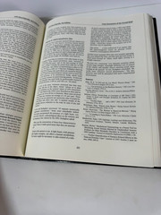 The UFO Encyclopedia The Phenomenon from the Beginning Volume 1 Jerome Clark