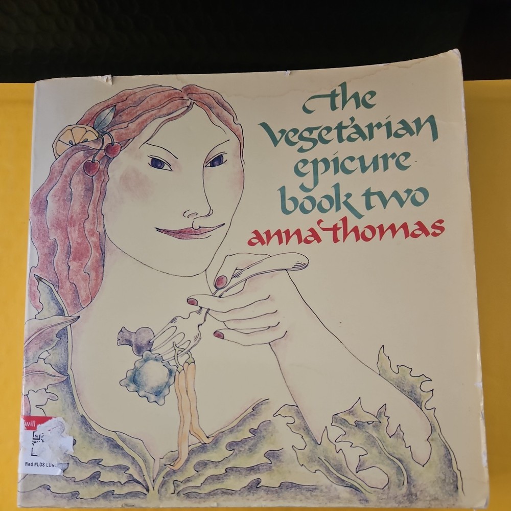 Vegetarian Epicure Book Two : 325 Recipes by Anna Thomas (Trade Paperback)